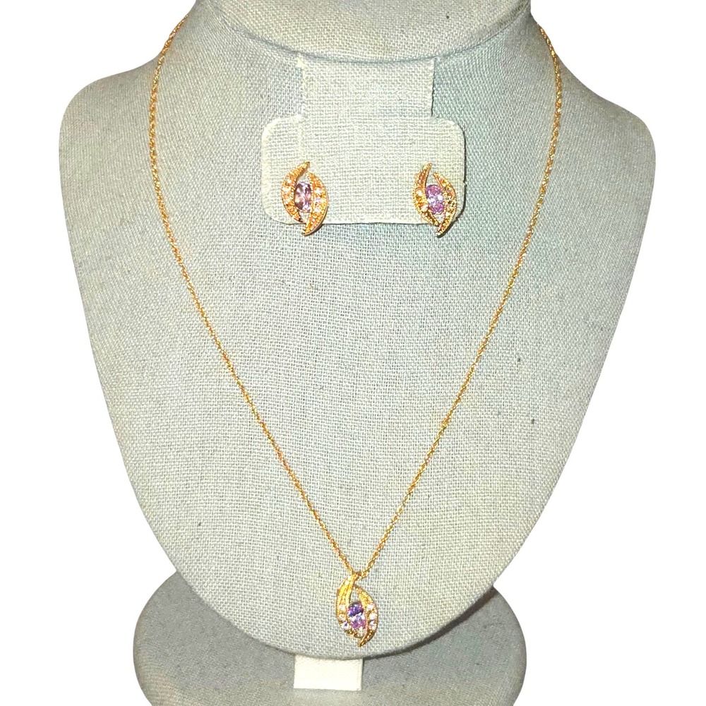 Vintage Jewelry Set Womens 18" Gold Tone CZ Pink Jewelled Necklace & Earrings